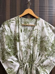 Women's Green Tropical Print Maxi <b>Kaftan</b> Dress V-neck Batwing Sleeve <b>Beach</b> Cover Summer Resort Wear Regular 100% Cotton Vacation - Product Image 2