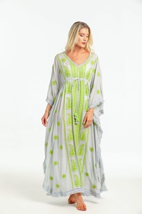 Kaftan de estilo indonesio para adultos, elegante bohemio, manga de murciélago, bordado clásico, dobladillo con flecos de encaje delicado, Fiesta en la playa, rayón caliente - Product Image 4