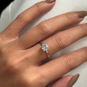 Bague pour femme en diamant cultivé en laboratoire certifié IGI, blanc 1,25 carat, brillant VS1, 18 carats, 2 grammes, bague de fiançailles et de mariage de luxe - Product Image 4