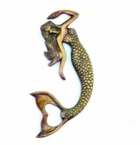 Sculpture métallique unique pour les collectionneurs d'art et les designers d'intérieur recherchant une pièce d'exception à impact créatif - Product Image 2