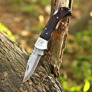 Couteau pliant artisanal BLADE MARK INDUSTRIES en cuivre damas avec verrouillage arrière, manche en bois de wengé, clip, qualité industrielle, couteau de camping - Product Image 5