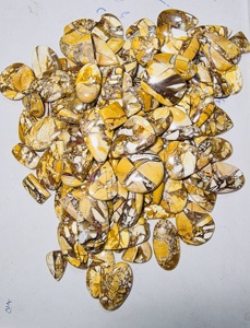 Jaspe Mookaite Brecciado Natural, Cabujón Tallado en Pera, Gema Suelta para Joyería, Pulido en Amarillo, Blanco y Marrón - Product Image 2