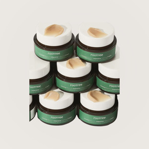 Crème visage Rootree Licorice Jusoside, crème apaisante intensive pour les marques, soin de la peau du visage - Product Image 3