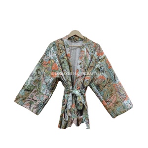 Peignoir de bain matelassé Kantha multicolore Robe maxi en coton imprimé bloc à la main Fait à la main Vêtements de nuit en gros Style kimono grande taille - Product Image 1