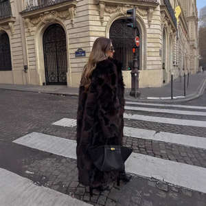 เสื้อโค้ทผ้าแจ็คการ์ดคุณภาพสูงสำหรับผู้หญิง แบรนด์เนสต้า สปอร์ตส์ รุ่นวินเทอร์ ดีไซน์ใหม่ คอเสื้อแบบสบายๆ ขนฟ็อกซ์เทียม ทรงโค้ทคลุมยาว - Product Image 4