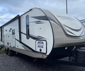Remolque Forest River Usado a Precio Accesible, Modelos 2024, 2023 y 2022, WILDWOOD HERITAGE GLEN 29XBHL, Remolque de Viaje, Autocaravanas, RV - Product Image 3