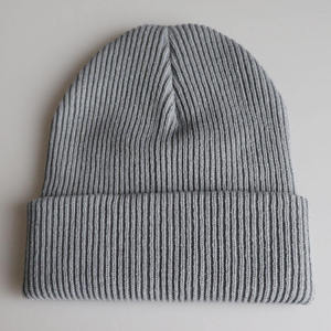 Gorro Unisex de Color Sólido, Gorro de Invierno de Estilo Casual para Adultos, Diseño de Punto Acanalado, Talla 56-58CM - Product Image 2