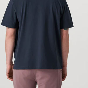 Fournisseur en gros de tissus en coton de qualité supérieure, tissu lourd, couleur unie, t-shirt pour homme à col rond surdimensionné, coupe décontractée, mode streetwear - Product Image 5