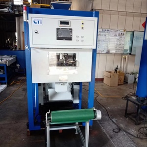 Vente chaude Granules Machine À Emballer Installation Sur Le Terrain Service Fourniture Vertical Machine À Emballer Film Petit Rouleau Machine À Emballer - Product Image 1