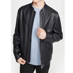แจ็คเก็ตหนังแท้ แจ็คเก็ตนักขี่มอเตอร์ไซค์คลาสสิคแบบดั้งเดิมสำหรับผู้ชาย แจ็คเก็ตหนังวัวสำหรับขี่มอเตอร์ไซค์ ผู้ผลิตแบบ OEM ตามสั่ง - Product Image 3