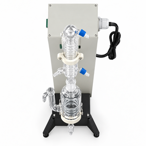 Unidad de Destilación Vertical Compacta con Calentador de Cuarzo y Condensador de Borosilicato para Uso Farmacéutico y de Laboratorio - Product Image 5