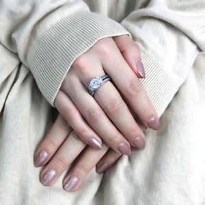 Anello in Acciaio Inossidabile Lucidato TK3509 con Zirconi Cubici di Grado AAA - Piatti e Stoviglie - Product Image 5