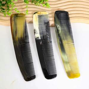 Peine de cuerno de búfalo natural de dientes finos para un peinado preciso, modelado de barba, equipo profesional de barbería - Product Image 6