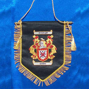 Drapeau brodé personnalisé, bannière en tissu suspendue sur mesure pour la décoration et la présentation des fanfares et des défilés - Product Image 3