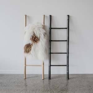 Stylish Decorative Straight Bamboo <b>Ladders</b> Cheapest Price Durable Bathtub Accessories Towel Rack <b>Ladder</b> - Product Image 3