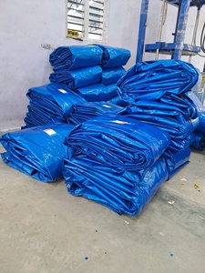 ผ้าใบกันน้ำสีน้ำเงิน ทอเรียบทรงสีพื้น มีห่วงร้อยเชือก สำหรับใช้งานกลางแจ้ง น้ำหนักปานกลาง - Product Image 2