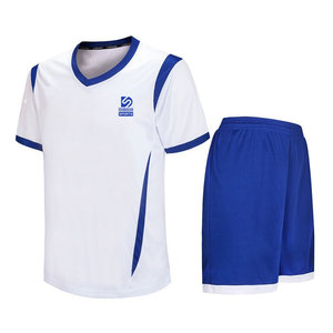 Conjunto de Camiseta y Pantalones Cortos de Fútbol 2026, Personalizados con Impresión por Transferencia de Calor, Transpirables, Ligeros, Duraderos, Nuevo Diseño Ajustado, Última Moda - Product Image 1