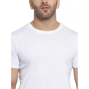 Camisetas Negras de Primera Calidad para Hombre OEMODM - 100% Algodón, Corte Regular, Camisetas Básicas, Personalizables con Logotipos - Product Image 3