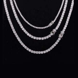 Collier en diamant cultivé en laboratoire, plaqué or, chaîne tennis, pierres scintillantes certifiées, design classique, cadeau parfait pour un anniversaire - Product Image 4