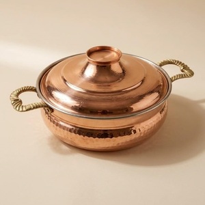 Cacerola Redonda Vintage de Cobre Martillado con Asas de Aleación de Zinc y Perilla de Tapa con Forma de Bollo para Comidas Elegantes - Product Image 6