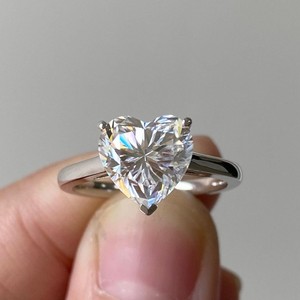Bague en or 10K 14K 18K avec diamant de laboratoire taille cœur, bague de fiançailles solitaire romantique, bijou de luxe, cadeau - Product Image 1