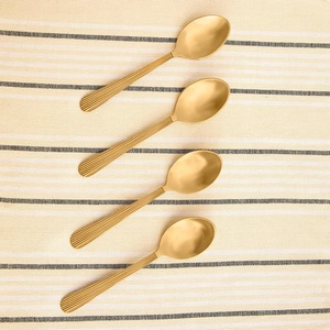 Ensemble de cuillères en acier inoxydable plaqué or de luxe avec manche noir, couverts modernes écologiques pour mariage, cuisine et salle à manger - Product Image 6