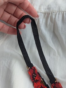 Collier Gerdan ukrainien classique et élégant, perles rouges et noires, amulette Motanka, bijoux ethniques pour un anniversaire - Product Image 6