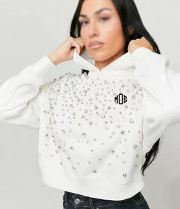 Sweat à capuche court blanc tendance pour femme avec ornements en strass et perles, manches longues, style décontracté, 400 GSM, pull à capuche OEM - Product Image 3