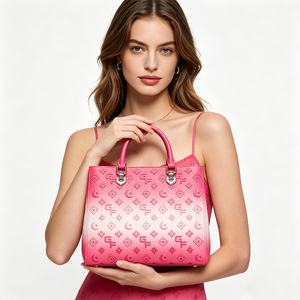 Sac à main de luxe pour femme, sac fourre-tout en cuir PU dégradé, doublure en polyester, doubles poignées avec décoration de lettres - Product Image 2