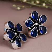 Boucles d'oreilles clous classiques pour femme en argent 925 plaqué rhodium, avec onyx bleu taille poire et serti clos, style bohème, haute qualité, pour le quotidien