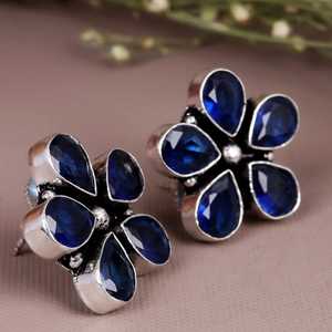 Flower Shape Blue Crystal Stud Earrings Rhodium Plated 925 Silver Classic Women's Everyday Wear Jewelry Wholesale <b>oxidized</b> - Product Image 5
