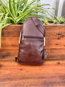 Nuevo bolso de pecho de un solo hombro para exteriores de cuero de vaca hecho a mano, pelo occidental en ocultar cuero genuino, bolsos deportivos para ciclismo - Product Image 3