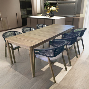 ชุดโต๊ะรับประทานอาหารไม้เนื้อแข็งสไตล์มินิมอลเฟอร์นิเจอร์ร้านอาหารที่จําเป็นผลิตในเวียดนามวัสดุไม้ที่ทนทาน - Product Image 1