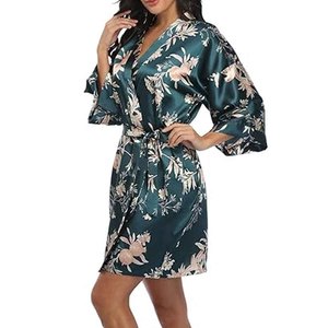 Albornoces de Satén Lisos para Mujer, Kimono de Seda, Bata de Baño al por Mayor, Ropa de Dormir para Novias y Damas de Honor, Proveedor de Logotipos Personalizados - Product Image 4