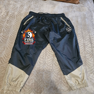 ชุดวอร์มผู้ชายแบบเรียบง่ายขายดีรุ่นใหม่ปี 2025 ชุดออกกำลังกายลำลอง ชุดวิ่งเทรนนิ่ง ผ้าโพลีเอสเตอร์ ระบายอากาศได้ดี ชุดออกกำลังกายสำหรับผู้ชาย - Product Image 3