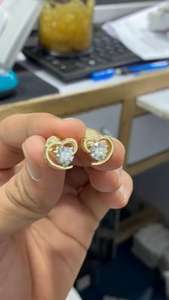 ต่างหูเพชรทรงกลม 1 กะรัต เพชรเพาะเลี้ยงในห้องปฏิบัติการ ทอง 14K ต่างหูเพชรเม็ดเดี่ยวรูปหัวใจ ของขวัญสุดโรแมนติก - Product Image 4