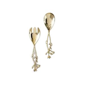 Ensemble de couverts élégant pour la maison, la restauration et l'hôtellerie – Cuillères décoratives couleur or, design moderne, en métal, pour la table - Product Image 1