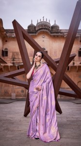 Sari en soie satinée pure avec broderie Zari et chemisier pour femme - Style moderne pour fêtes, Diwali et mariages - Product Image 2