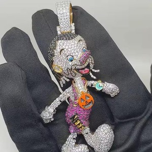 Colgante de Hip Hop Personalizado de Plata de Ley con Incrustaciones Completas de Diamantes de Imitación y Moissanita de Corte Redondo, Diseño de Dibujos Animados, para Raperos - Product Image 1