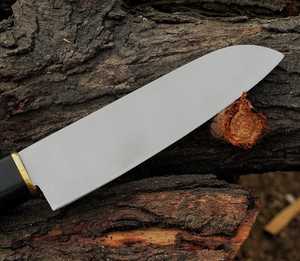 Couteau de chef 100% artisanal en acier D2 de haute qualité, manche en résine et bois de rose avec embout en laiton, avec étui en cuir - Product Image 2