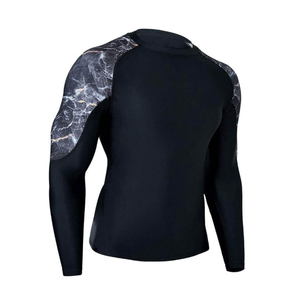 Rashguard de haute qualité, rashguard personnalisé pour hommes en gros, rashguard à manches longues, fabrication en usine - Product Image 1