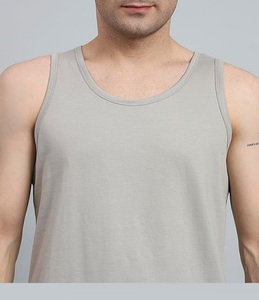 Débardeur de sport côtelé pour homme de haute qualité, coupe musclée, avec logo personnalisé - Product Image 4