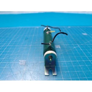 Resistencia de Hilo Enrollado Tama Ohm RWH400G 100 Ohm J RWH40G 100 Ohm J, Usada como Parte de Equipos Semiconductores Legados - Product Image 1