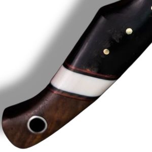 Couteaux de chasse Bushcraft en acier Damas avec motif de lame superposé unique, manche ergonomique en bois pour le camping et la chasse en plein air - Product Image 4