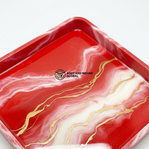 Ensemble de plateaux de service en résine design – Finition marbre rouge brillant et beige, plateaux décoratifs carrés - Product Image 5