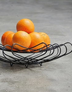 Corbeille à fruits moderne en métal noir durable pour la cuisine - Product Image 4