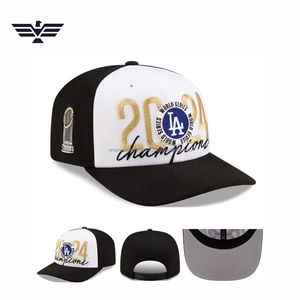 Casquette de baseball personnalisée blanche et rouge, broderie 3D, 6 panneaux, fermeture snapback |   Casquette de sport unisexe réglable |   Premium Respirant - Product Image 4