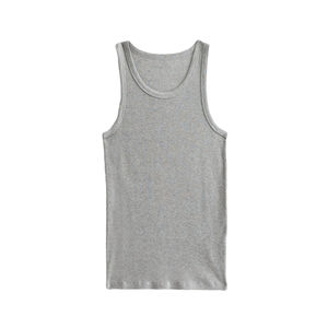 Camiseta sin mangas de ajuste dinámico con comodidad elástica, diseñada para el movimiento y la circulación del aire, perfecta para un estilo de vida activo y looks modernos. - Product Image 1