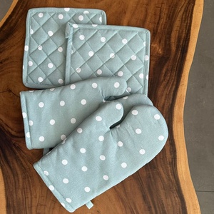 Factory Wholesale Pure Cotton Waterproof Diamond Quilted Wrist-Length Heat-Resistant <b>Gloves</b> for Household Kitchen Ovens - Product Image 3