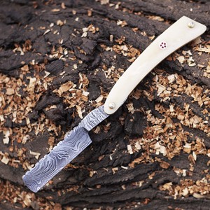 MORTAL SAGA Navaja de Afeitar Recta Ligera Personalizada de Acero de Damasco Hecha a Mano para Hombre, Cuchillas de Una Sola Hoja de Calidad Premium, Hueso de Camello - Product Image 1